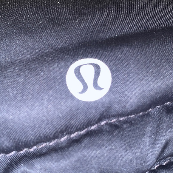 Lululemon Peace of Mind Jacket Sz 6 - Picture 7 of 7
